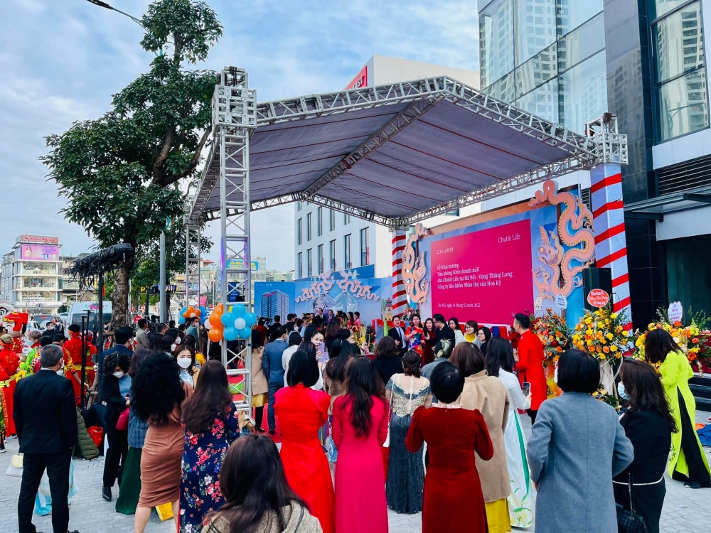 Van Phong Chubb Life Hanoi06